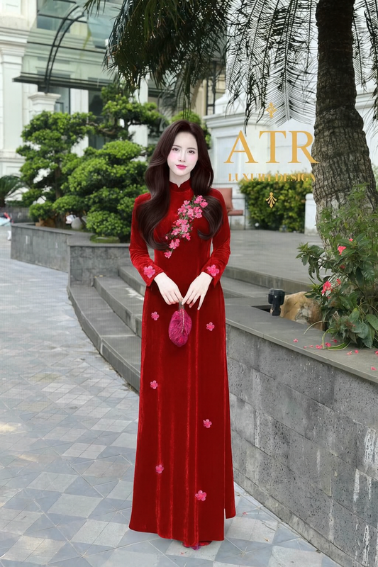 🌹 CIMSON ROSE EMPRES – Elegance in every stitch