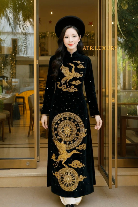✨ Midnight Royalty – Ao Dai Phu Quy Tet 2026
