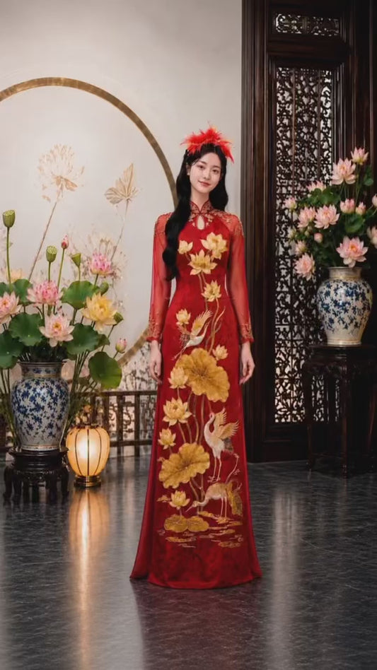 Golden Lotus Crane